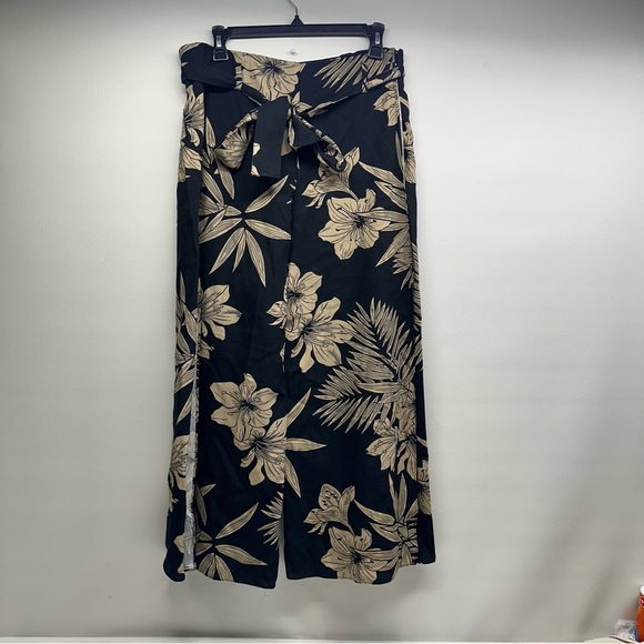 Polo Ralph Lauren Floral Black and Cream Wide-Leg Pants size 6 - Picture 2 of 11